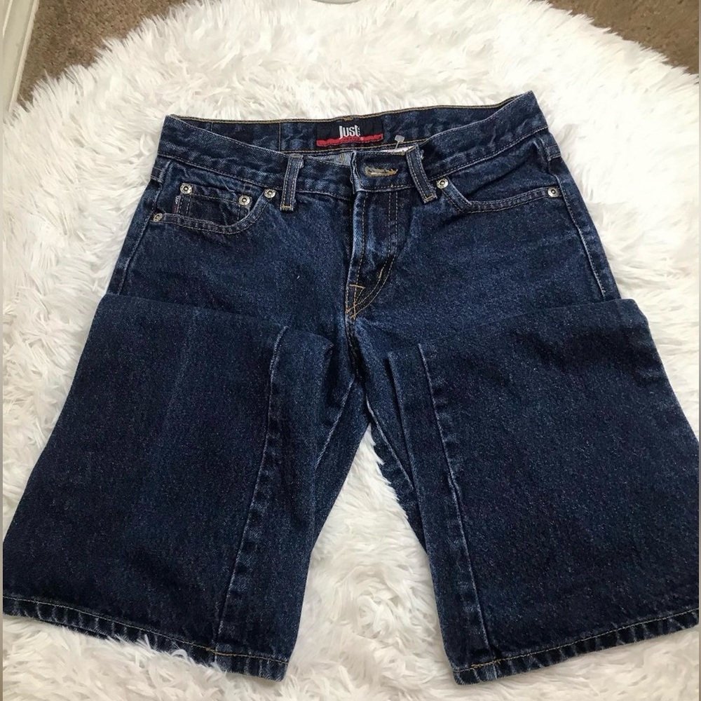 Selling because they don’t fit ,Worn twice and still in perfect condition.